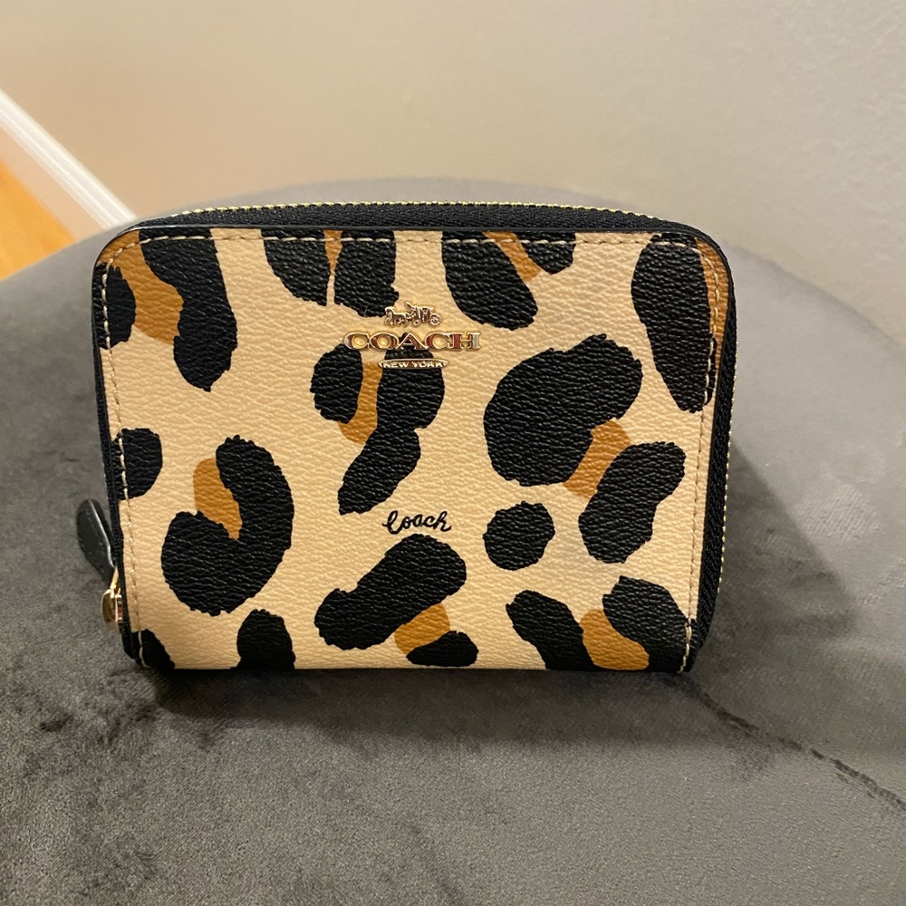 Women’s Coach Wallet